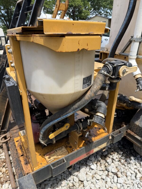 2017 Lucon Custom Heavy 18' Flatbed Trailer